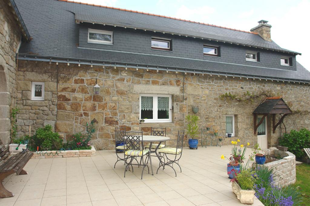 Bed and Breakfast Les Etangs de Pitié Mellionnec Exterior foto